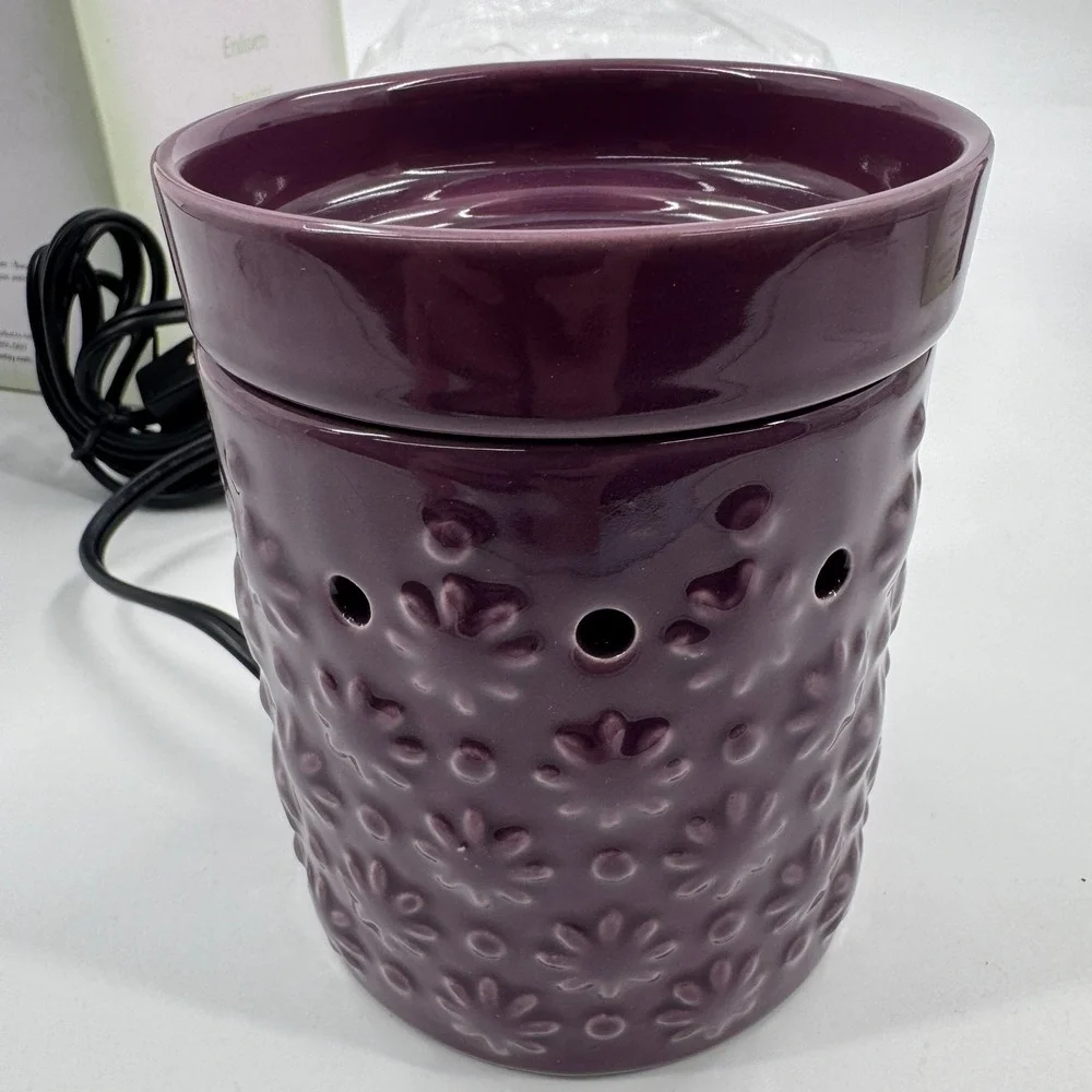 Scentsy Cosmos Wax Warmer Mid-Size‎ Purple Embossed Ceramic Floral Electric
